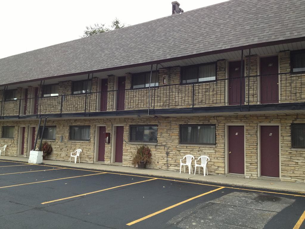 Embassy Motel - Franklin Franklin  Exterior photo